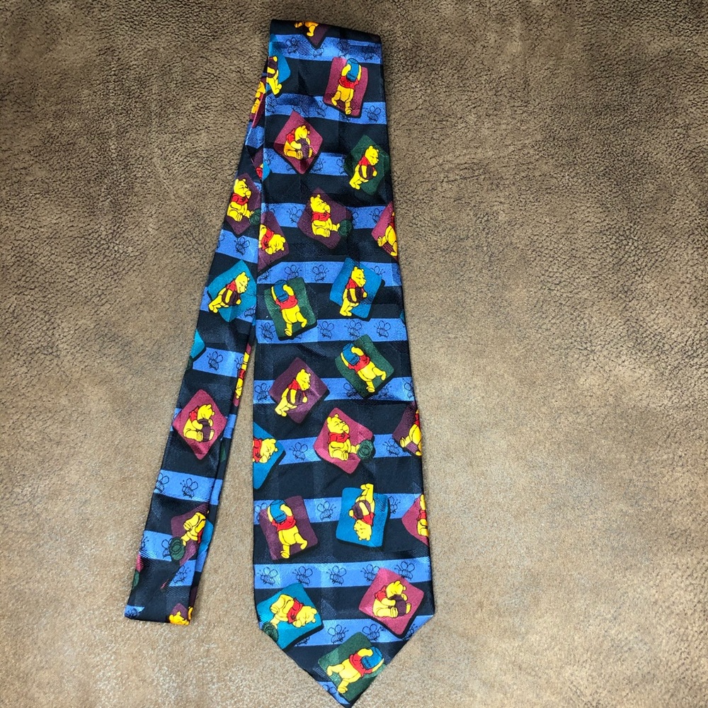 100% Silk Winnie Pooh Tie Disney Main color Dark Blue